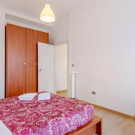 Cenisia District : Bright Sunflower Mini Flat * Torino